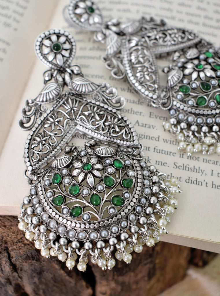 Ciara earrings (green)